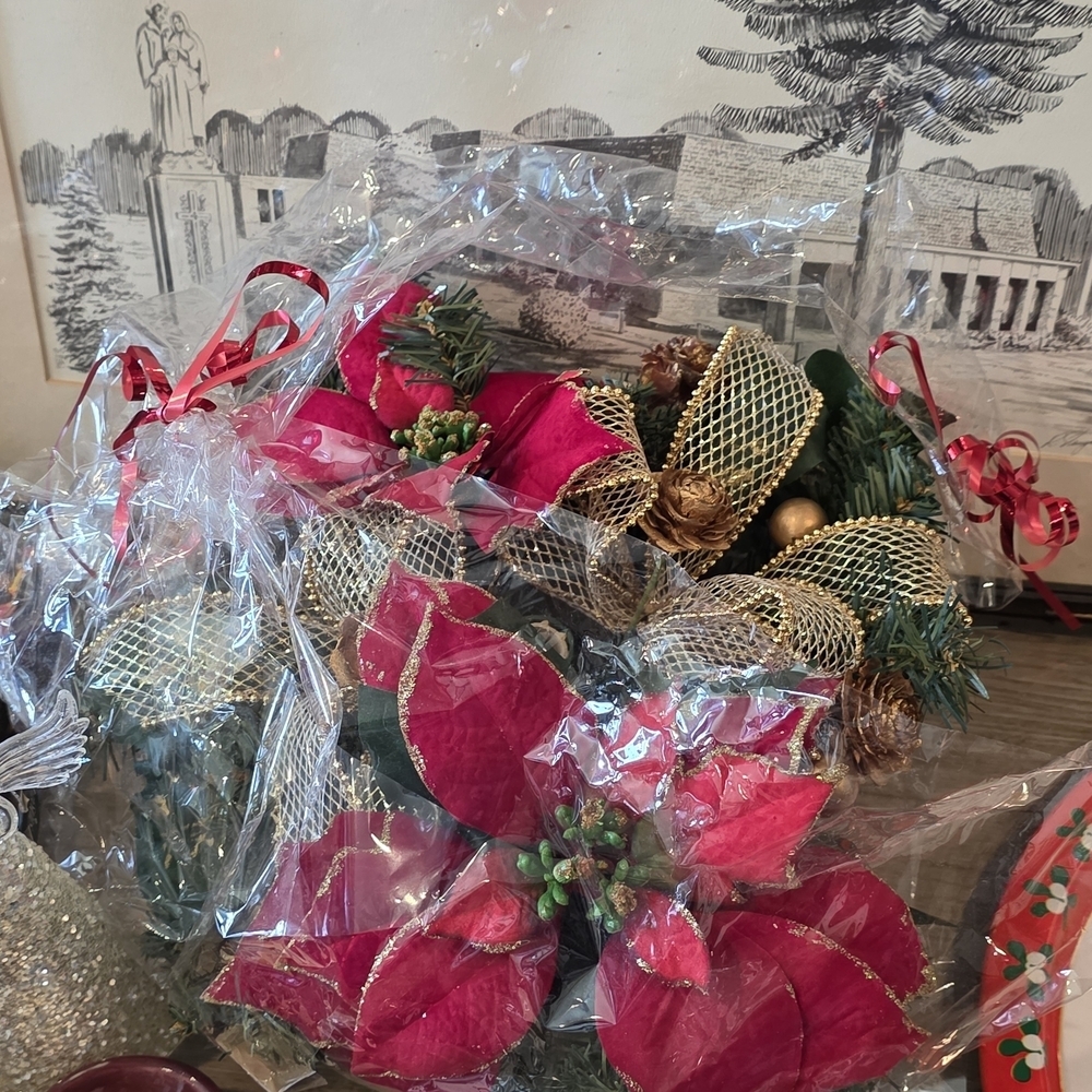 Festive Red and Gold Holiday Arrangement